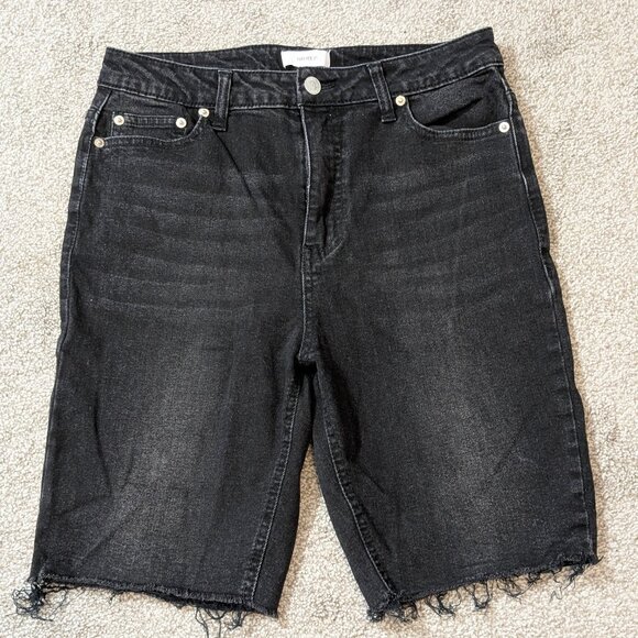 FOREVER 21 Black Stretch Denim High Rise Bermuda Cut-Off Shorts; Size 28 - Picture 1 of 4